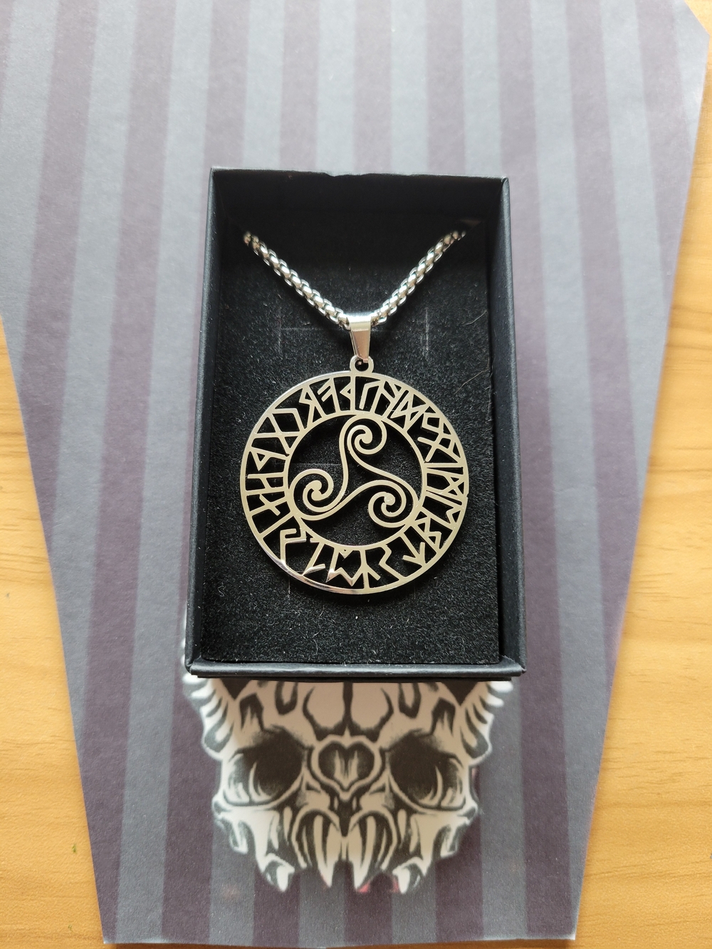 💀NEW💀 Stainless Steel Celtic Triskelion  Runic Pendant Necklace